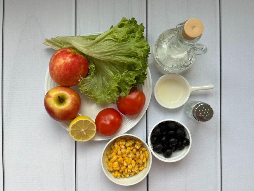 Salad with Corn and Apples 97 kcal How to make this corn and apple salad