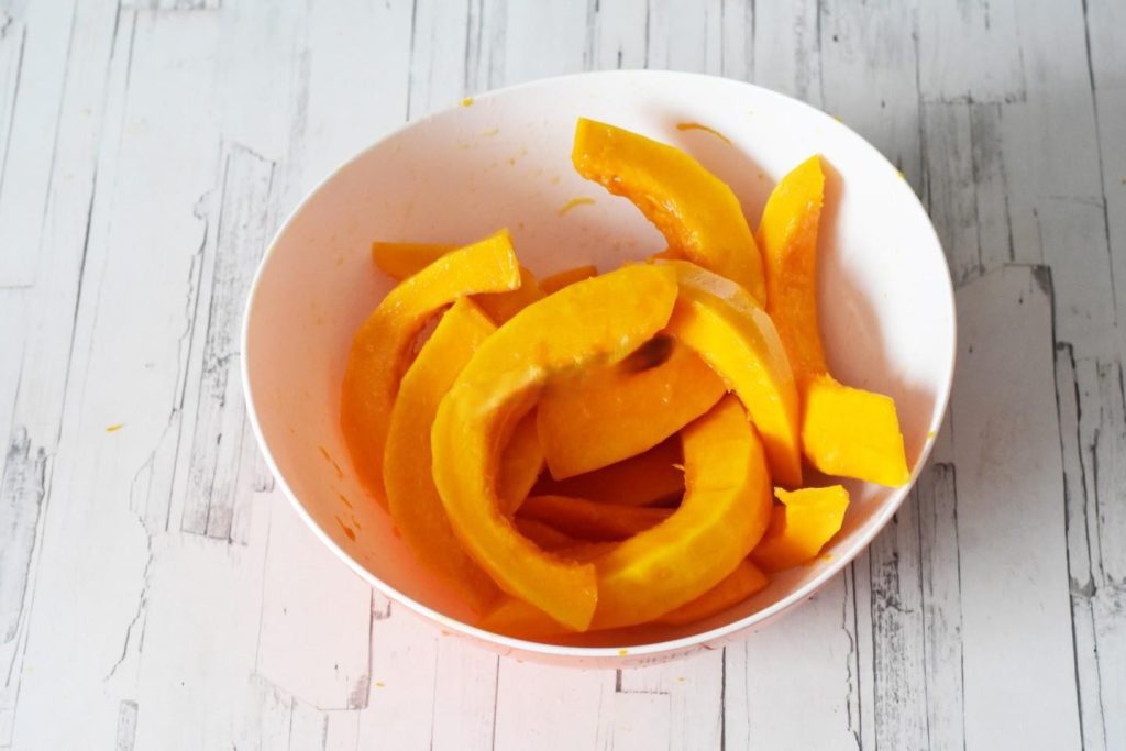 Marinating the pumpkin