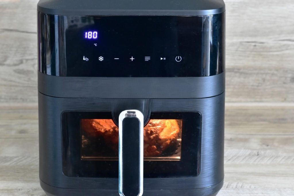 Tasty Juicy chicken breast in the air fryer 116 kcal Cook without drying it out