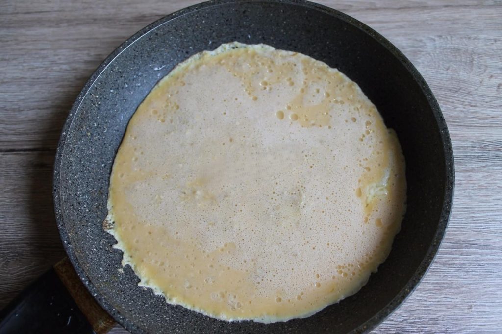 Healthy Oatmeal Protein Pancake 153 kcal Cooking the oat pancake